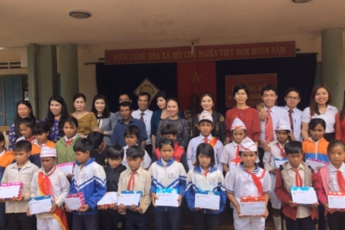 Chương trình “Cùng các em thơ vui đến trường năm 2019”.